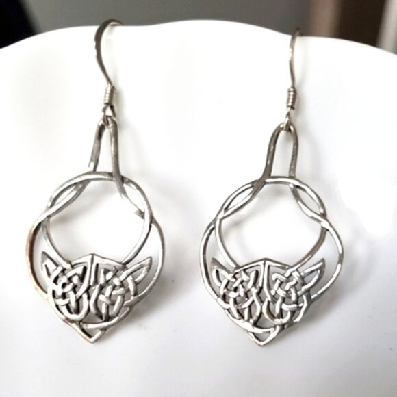Beautiful Celtic Knot Scotland Sterling Silver Drop Dangle Earrings - Picture 1 of 6